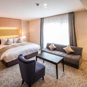 Hotel Shinmachi Rokkaku Grandereverie, Kyoto