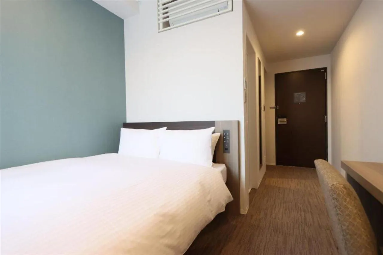 Wander Kyoto Nanajo Hotel 3*,