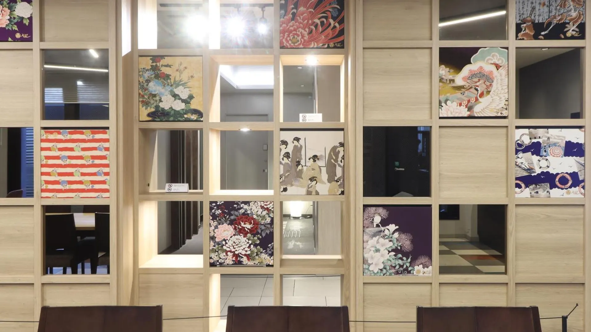 Wander Kyoto Nanajo Hotel 3*,